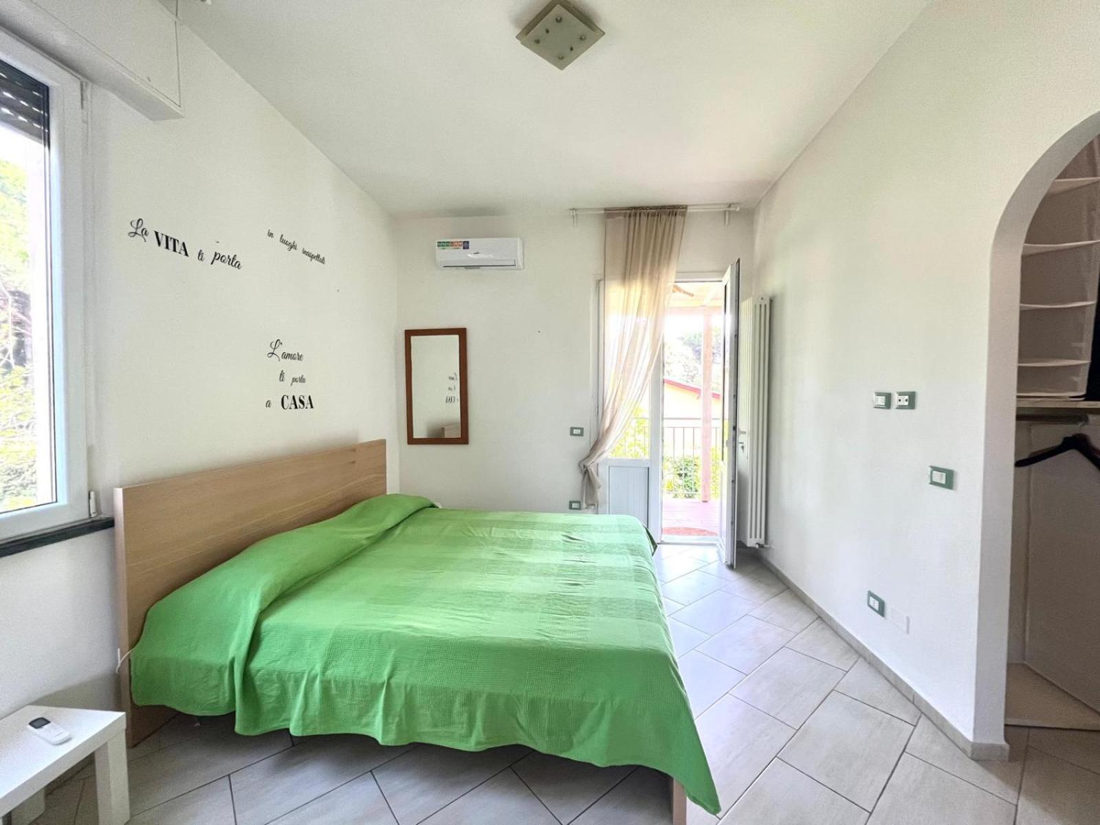 Pineta Apartament Tirrenia Exterior foto