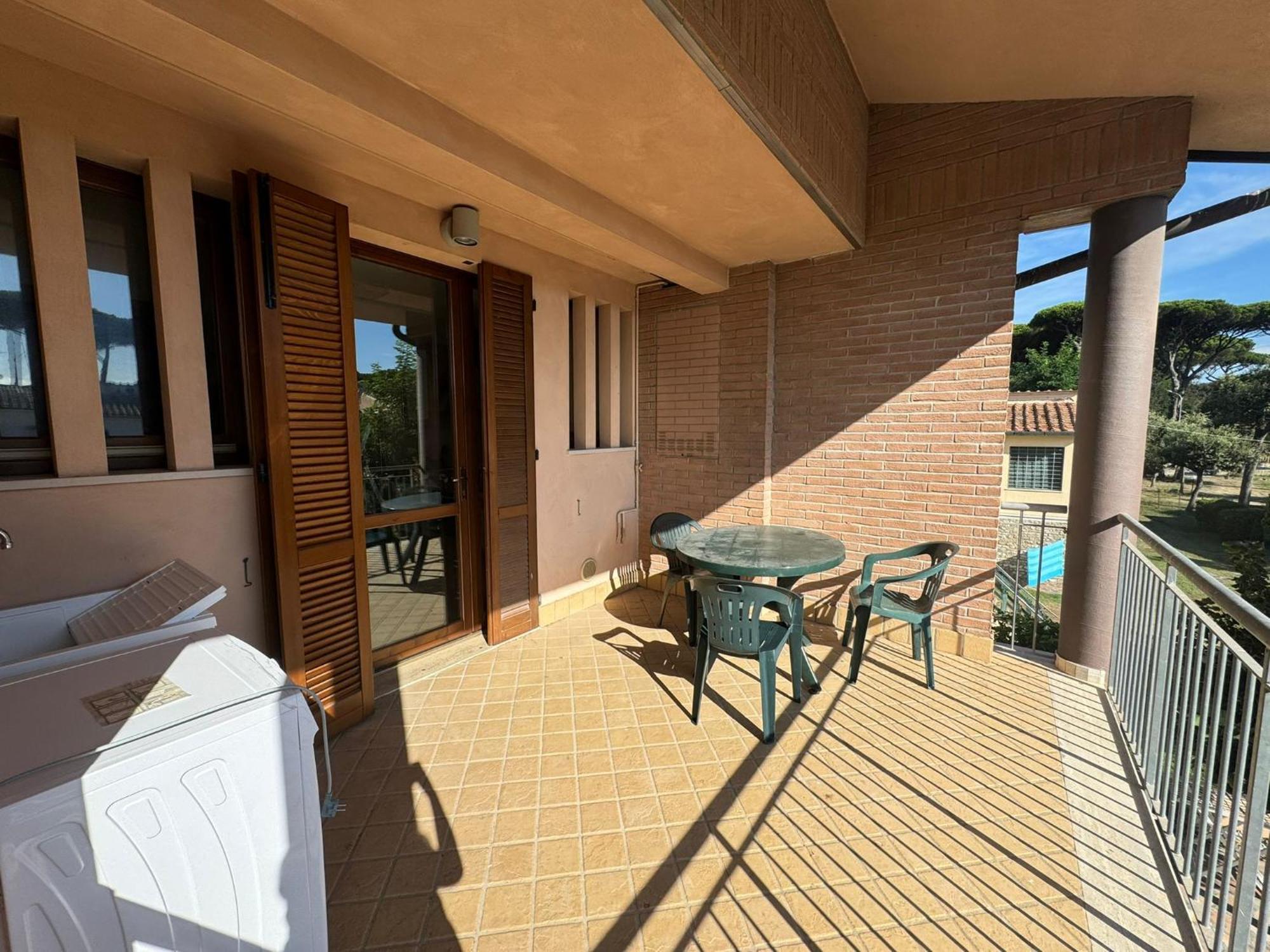 Pineta Apartament Tirrenia Exterior foto